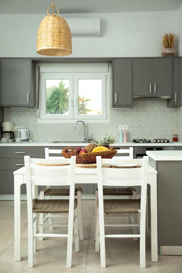 Chic & Spacious House In Rodia Heraklion Exterior foto